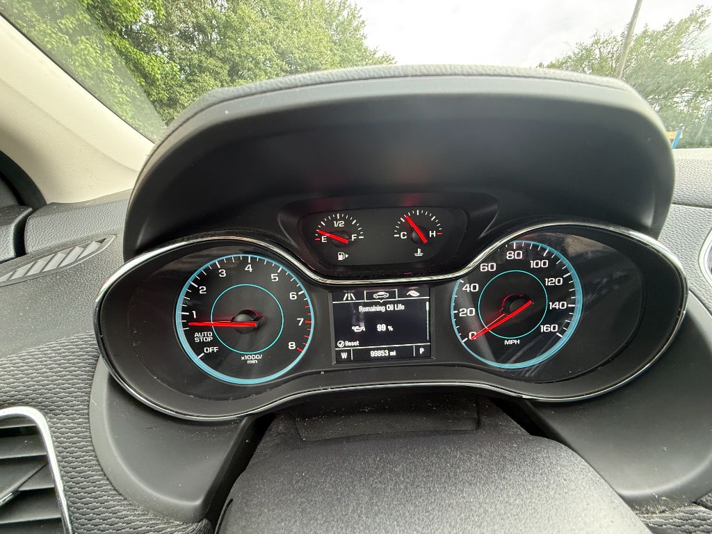 2017 Chevrolet Cruze LS - Photo 18