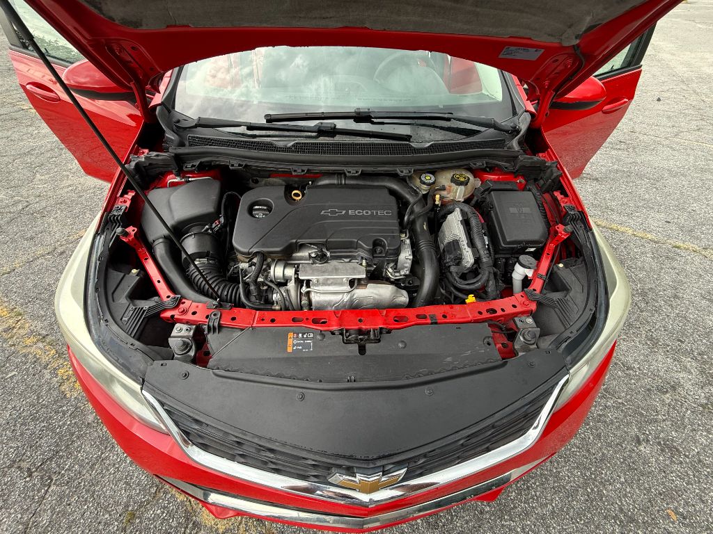 2017 Chevrolet Cruze LS - Photo 16