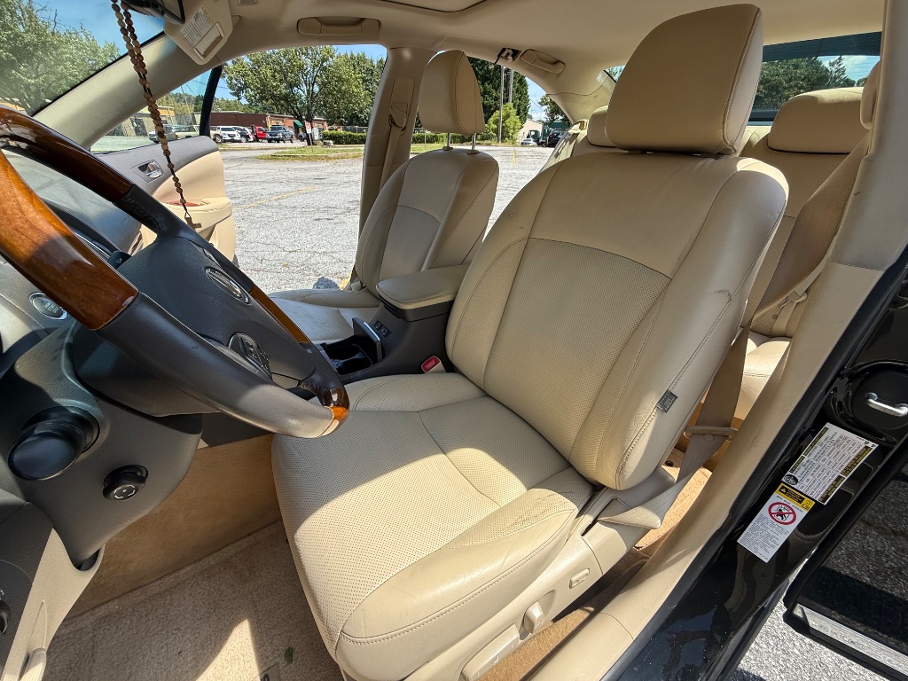 2010 Lexus ES 350 - Photo 9